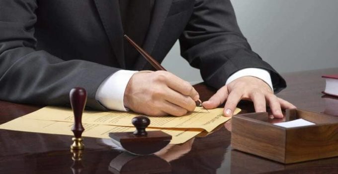Corporate Lawyer and Corporate Law
